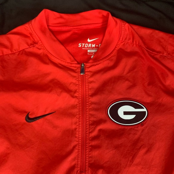 Red Nike dri fit Georgia bull dogs pullover
jacket 1/4 zip Size Medium - Picture 3 of 5